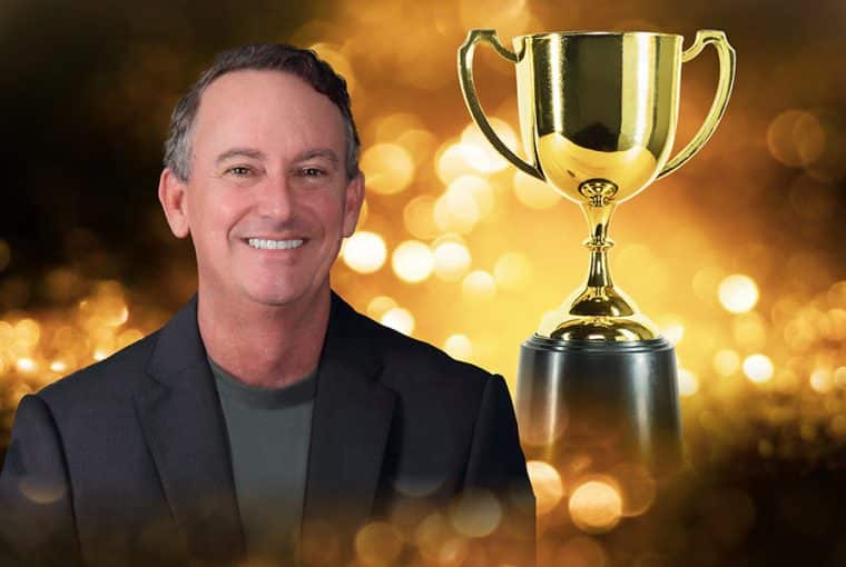 Tom Ruggie Named InvestmentNews Advisor of the Year: Alternative Investments Awardee